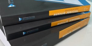 comprar temario impreso completo oposiciones auxilio judicial 3 volúmenes